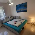 Апартаменты Private Room Rest Studio - Kameralny Bytom Szombierki 2-Room Shared Apartment