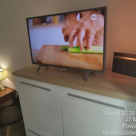 Апартаменты Private Room Rest Studio - Kameralny Bytom Szombierki 2-Room Shared Apartment Бытом