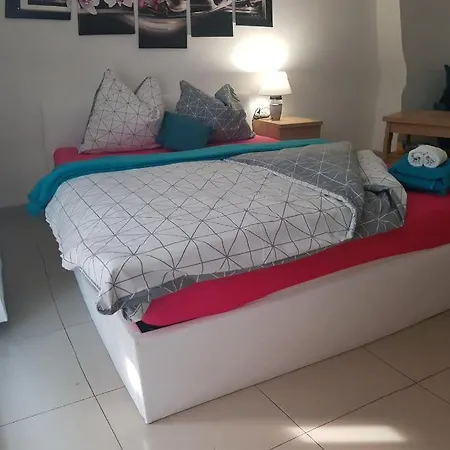 Private Rest - Kameralny Szombierki 2-room Shared Apartment